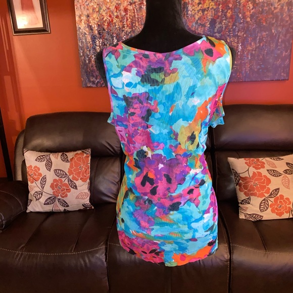 Top - Picture 3 of 3